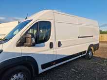 Peugeot Boxer BlueHDi 435 Professional 2.2 BlueHDi 435 Professional Panel Van 5dr Diesel Manual L4 H2 Euro 6 (s/s) 