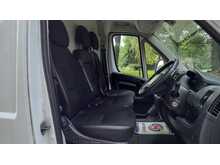 Peugeot Boxer BlueHDi 435 Professional 2.2 BlueHDi 435 Professional Panel Van 5dr Diesel Manual L4 H2 Euro 6 (s/s) 