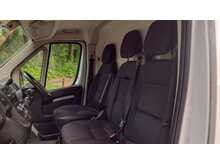 Peugeot Boxer BlueHDi 435 Professional 2.2 BlueHDi 435 Professional Panel Van 5dr Diesel Manual L4 H2 Euro 6 (s/s) 