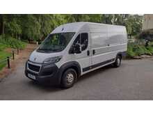 Peugeot Boxer BlueHDi 435 Professional 2.2 BlueHDi 435 Professional Panel Van 5dr Diesel Manual L4 H2 Euro 6 (s/s) 