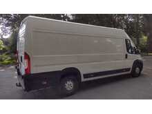 Peugeot Boxer BlueHDi 435 Professional 2.2 BlueHDi 435 Professional Panel Van 5dr Diesel Manual L4 H2 Euro 6 (s/s) 
