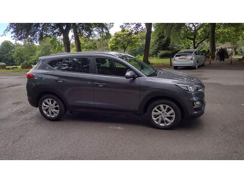 Hyundai TUCSON 1.6 GDi S Connect SUV 5dr Petrol Manual Euro 6 (s/s) (132 ps)