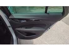 Vauxhall Insignia Turbo D BlueInjection SRi VX Line Nav 
