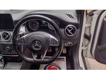 Mercedes-Benz GLA GLA200d AMG Line 