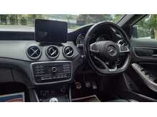 Mercedes-Benz GLA GLA200d AMG Line 
