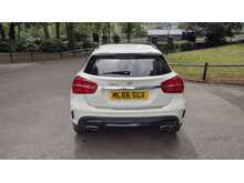 Mercedes-Benz GLA GLA200d AMG Line 