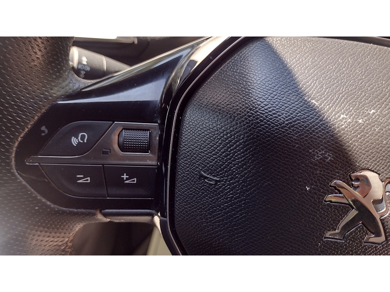 Peugeot 3008 BlueHDi GT Line - U6252