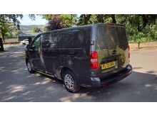 Vauxhall Vivaro Turbo D 2900 Sportive 