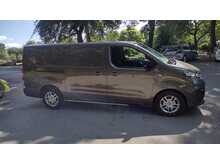 Vauxhall Vivaro Turbo D 2900 Sportive 