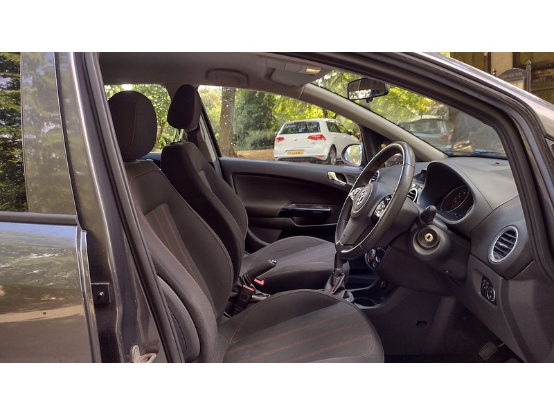 Vauxhall Corsa SXi - U6283
