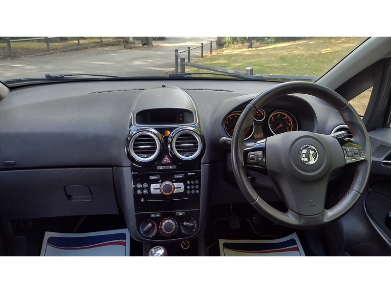 Vauxhall Corsa SXi - U6283