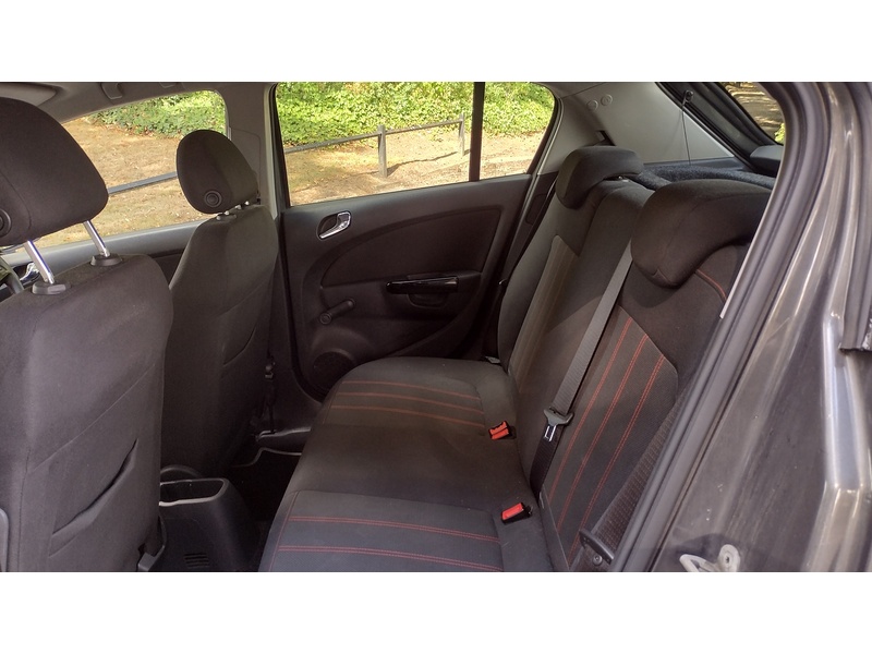 Vauxhall Corsa SXi - U6283