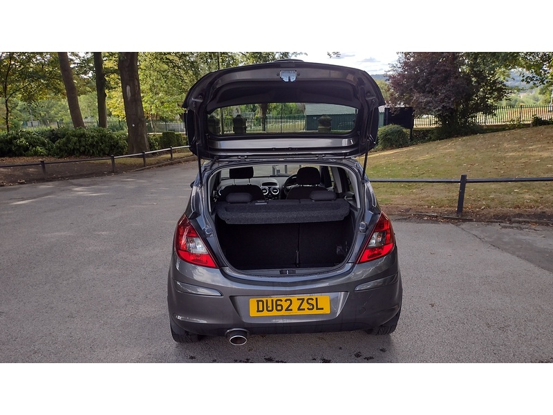 Vauxhall Corsa SXi - U6283