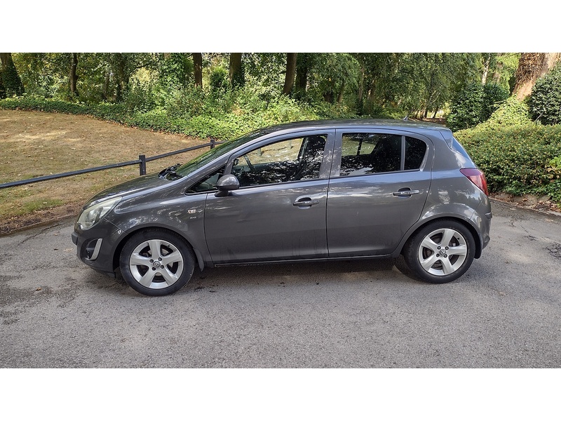 Vauxhall Corsa SXi - U6283