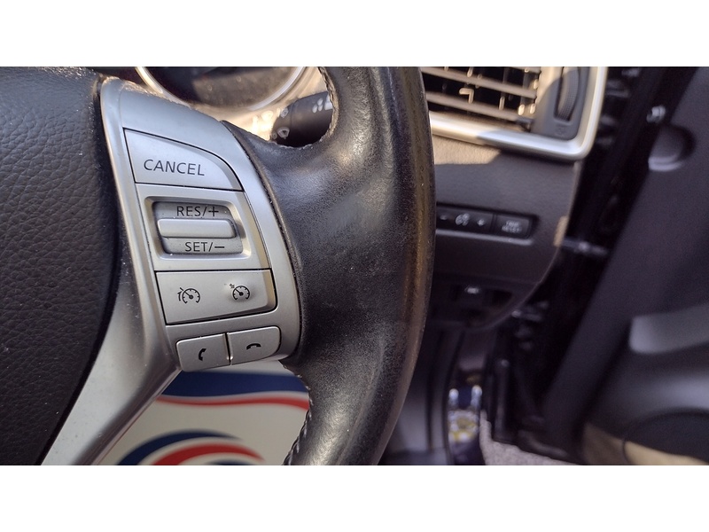 Nissan Qashqai dCi Tekna - U6286