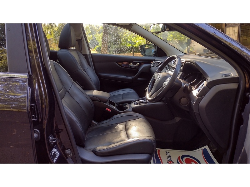 Nissan Qashqai dCi Tekna - U6286