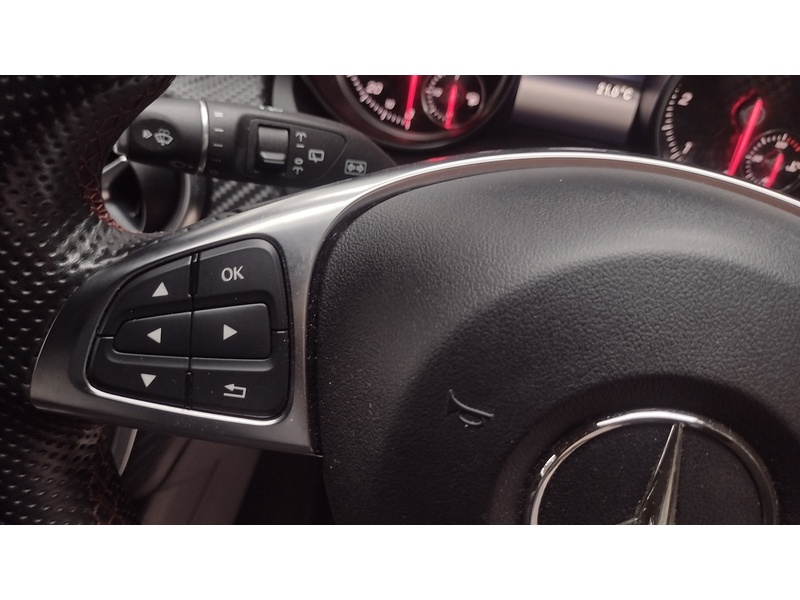Mercedes-Benz A Class A200d AMG Line - U6360