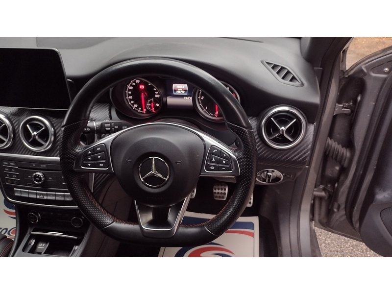 Mercedes-Benz A Class A200d AMG Line - U6360
