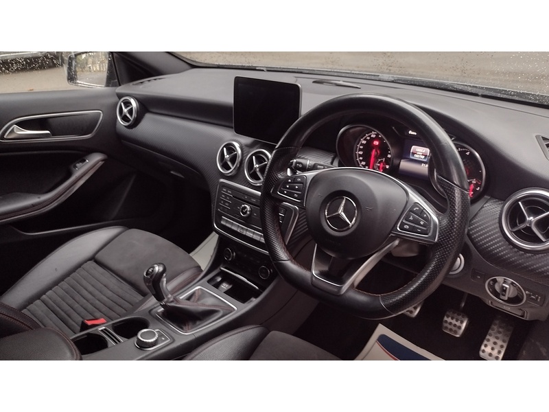 Mercedes-Benz A Class A200d AMG Line - U6360