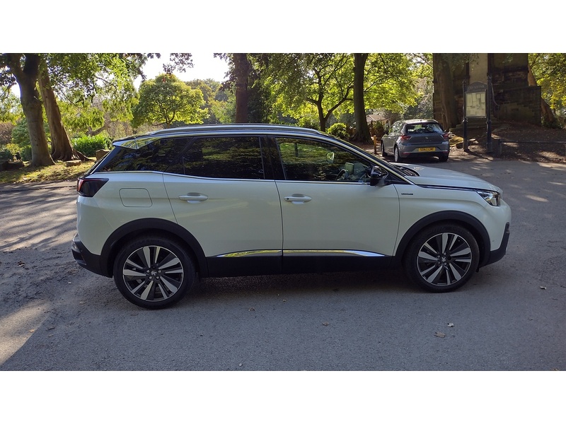 Peugeot 3008 PureTech GT Line - U6370