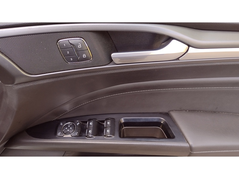 Ford Mondeo TDCi Titanium - U6383