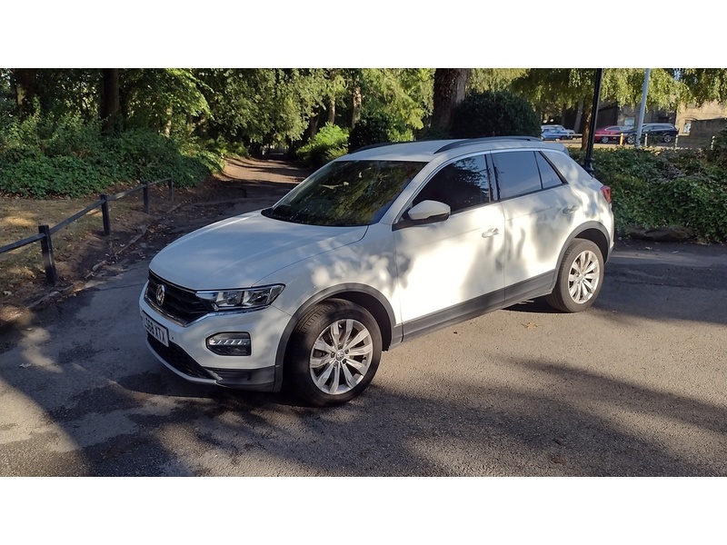 Volkswagen T-Roc TDI SE - U6385