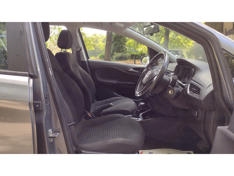 Vauxhall Corsa i ecoFLEX Design - U6392