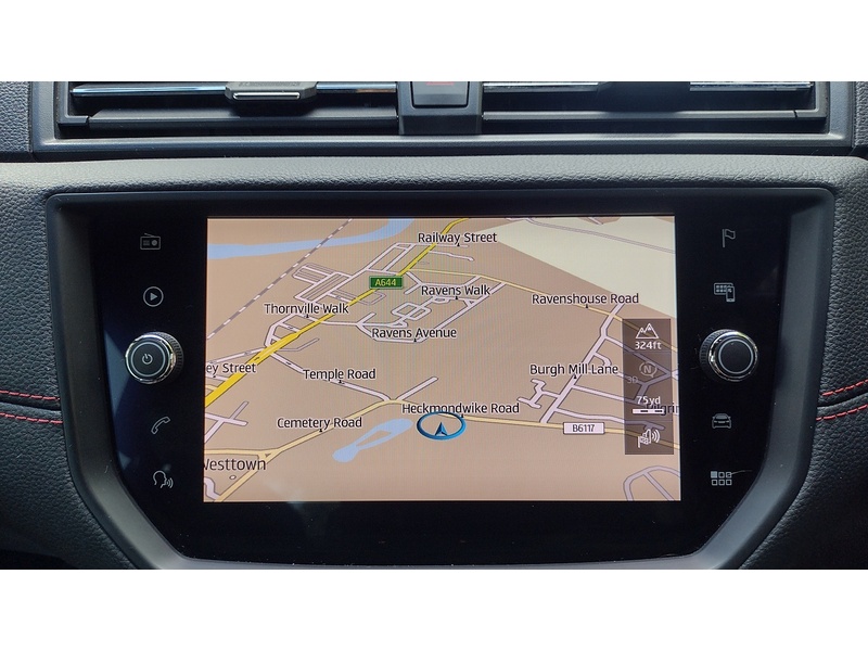 SEAT Arona TSI FR - U6397