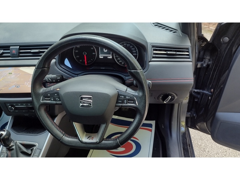SEAT Arona TSI FR - U6397