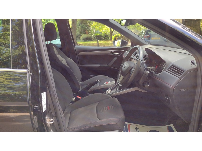 SEAT Arona TSI FR - U6397