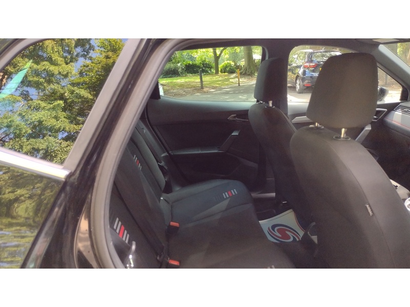 SEAT Arona TSI FR - U6397