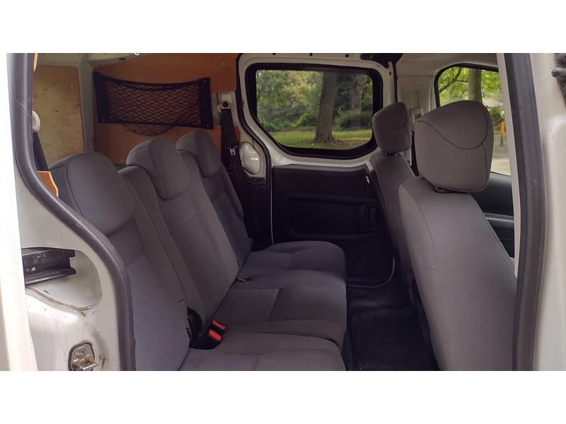 Peugeot Partner 1.6 HDi S Crew Van 4dr Diesel Manual L2 H1 (147 g/km, 90 bhp) - U6403