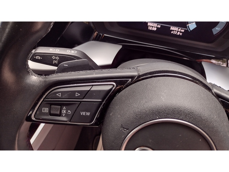 Audi A3 TFSIe Sport - U6408