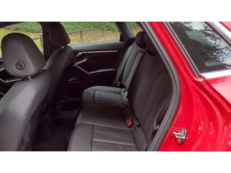 Audi A3 TFSIe Sport - U6408