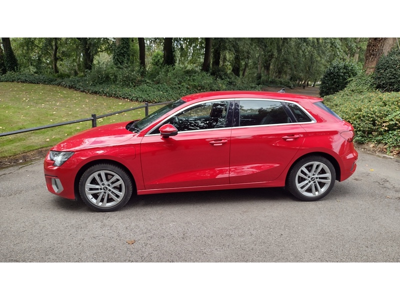 Audi A3 TFSIe Sport - U6408