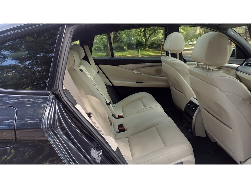 BMW 5 Series Gran Turismo 520d M Sport - U6414