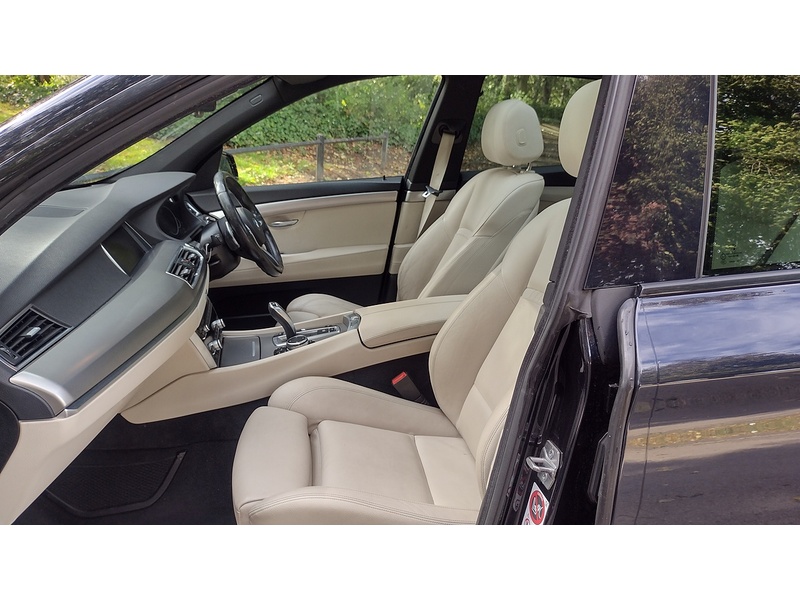 BMW 5 Series Gran Turismo 520d M Sport - U6414