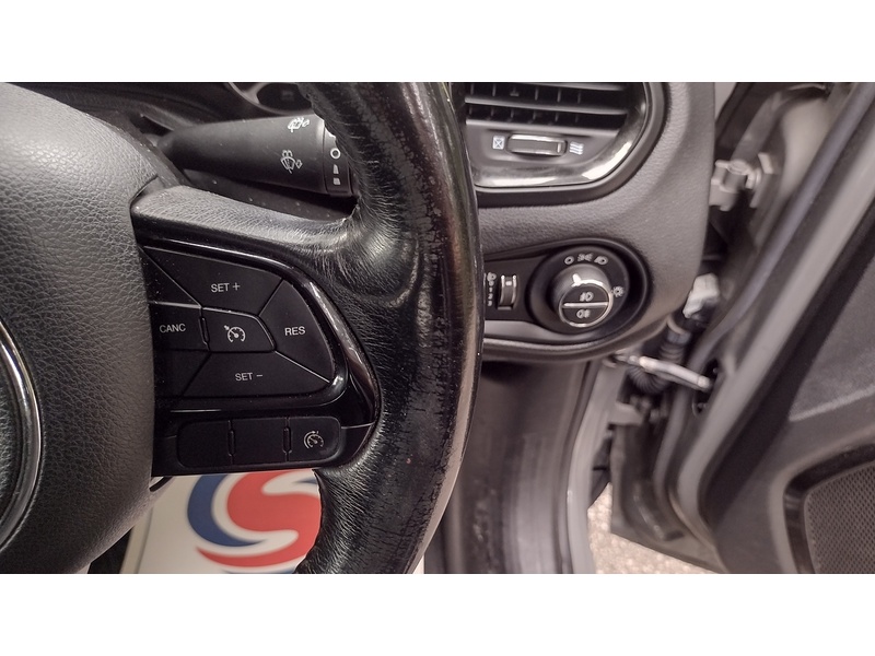 Jeep Renegade GSE T3 Night Eagle - U6427