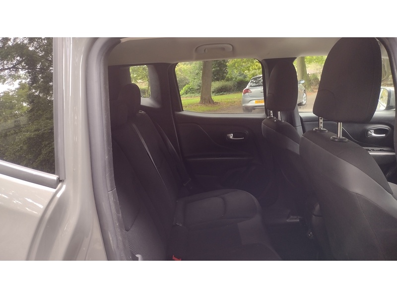 Jeep Renegade GSE T3 Night Eagle - U6427