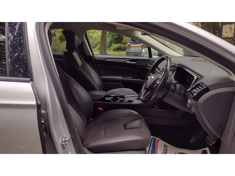 Ford Mondeo TiVCT ST-Line Edition - U6433