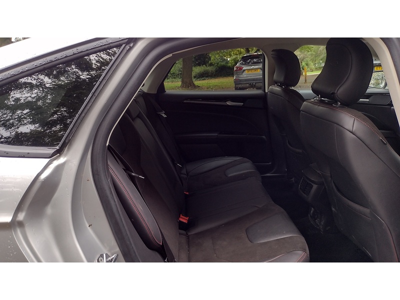 Ford Mondeo TiVCT ST-Line Edition - U6433