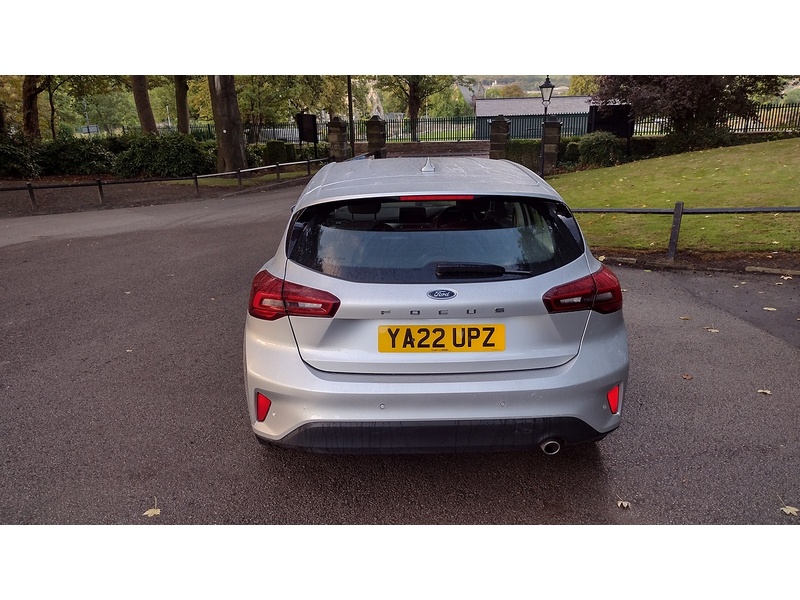 Ford Focus EcoBlue Titanium Style - U6444