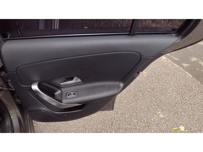 Mercedes-Benz A Class A200d Sport - U6446