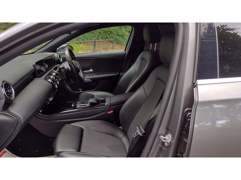 Mercedes-Benz A Class A200d Sport - U6446