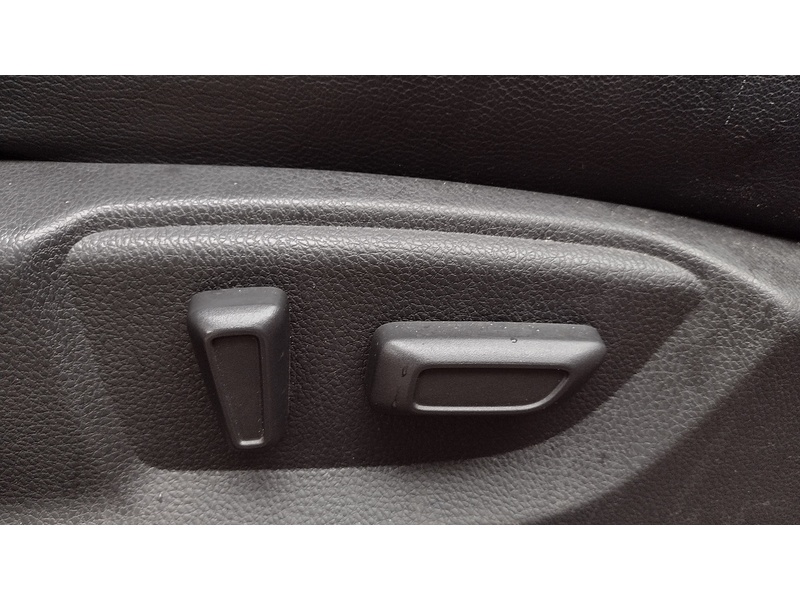 Mitsubishi Eclipse Cross T Exceed - U6451