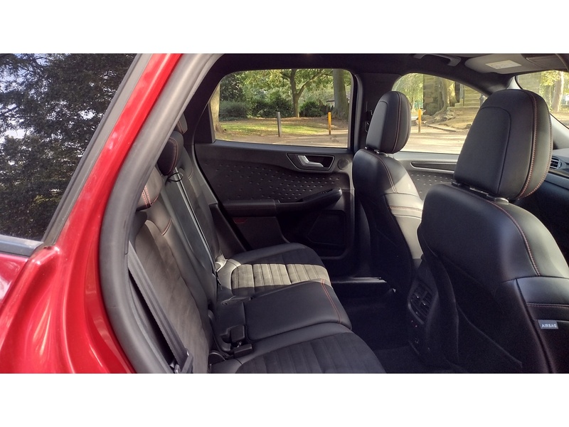 Ford Kuga EcoBlue ST-Line X Edition - U6453
