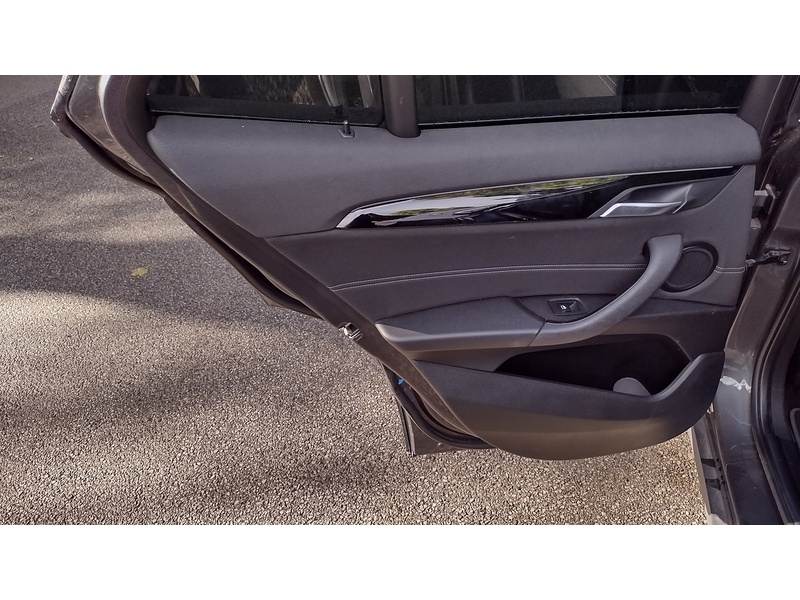 BMW X2 20d Sport - U6456