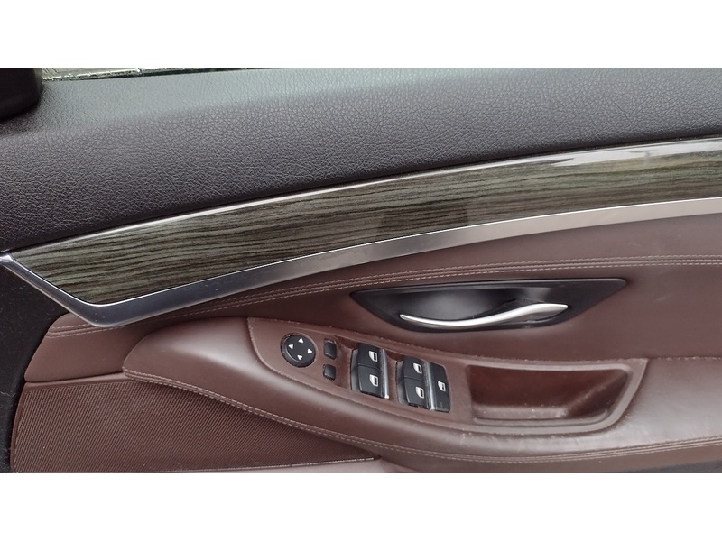 BMW 5 Series 520d Luxury - U6459