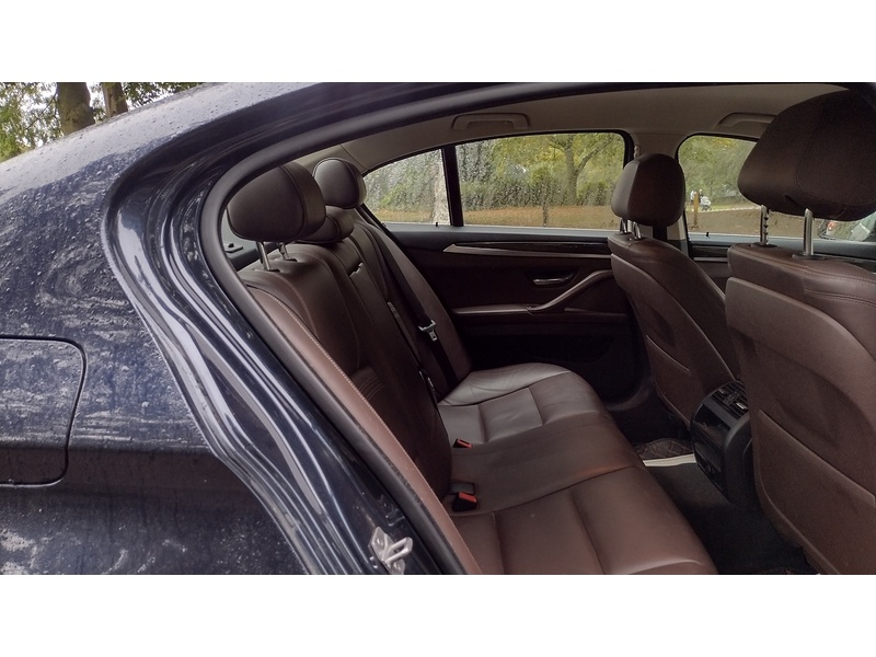 BMW 5 Series 520d Luxury - U6459