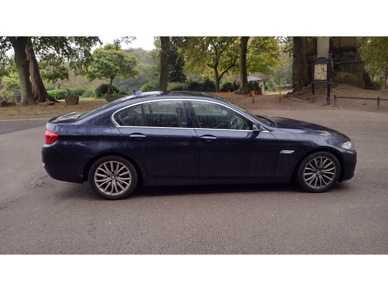BMW 5 Series 520d Luxury - U6459